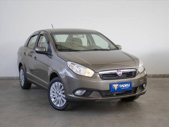FIAT GRAND SIENA 1.6 MPI ESSENCE 16V FLEX 4P MANUAL